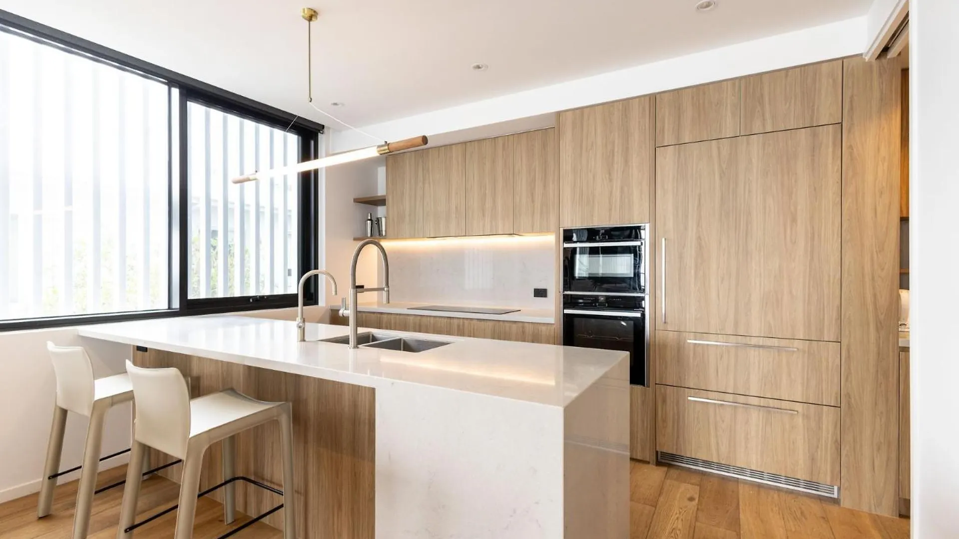 Coolum Beachfront Apartment