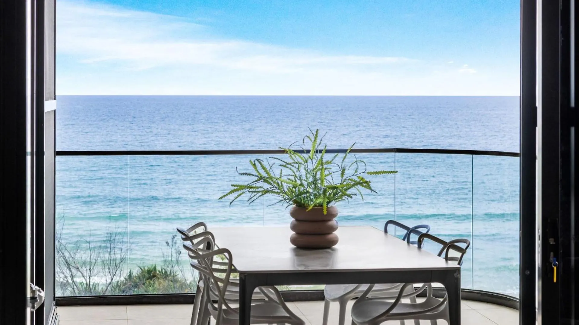 Coolum Beachfront Apartment 0*, Coolum Beach Αυστραλία